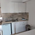 Giorgio Apartman Nikiána
