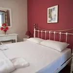 Apartman Giorgio Nikiána