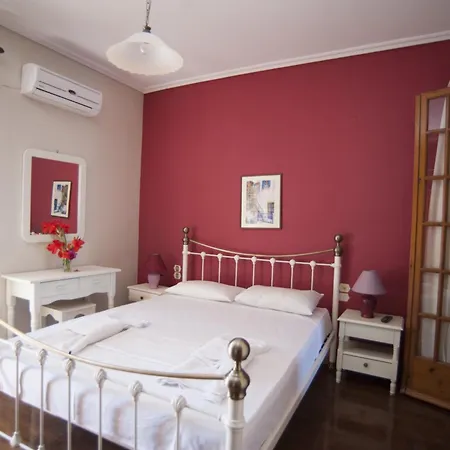 Giorgio アパート ニキアナ